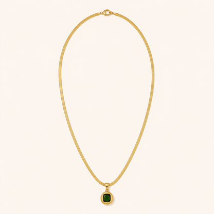 Regal Emerald Green Necklace