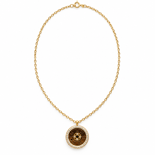 Smara roman numeral pendant necklace