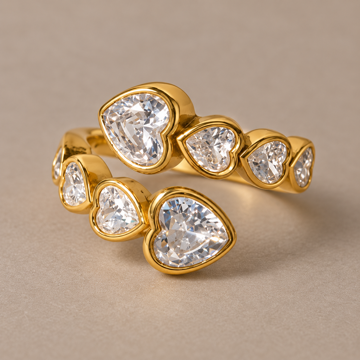 Smara Queen of Hearts Adjustable Ring