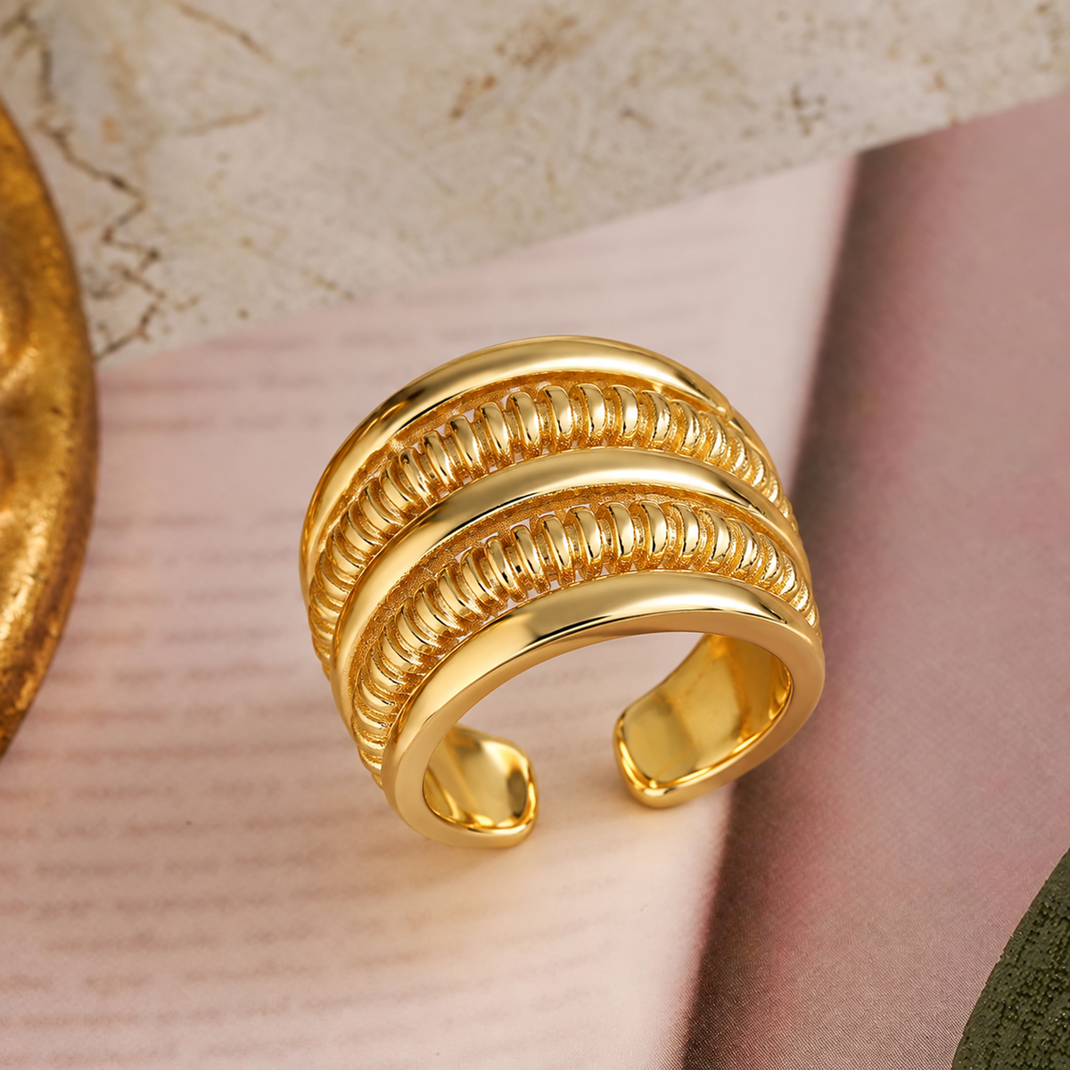 Smara Antique Gold Geometric Adjustable Ring